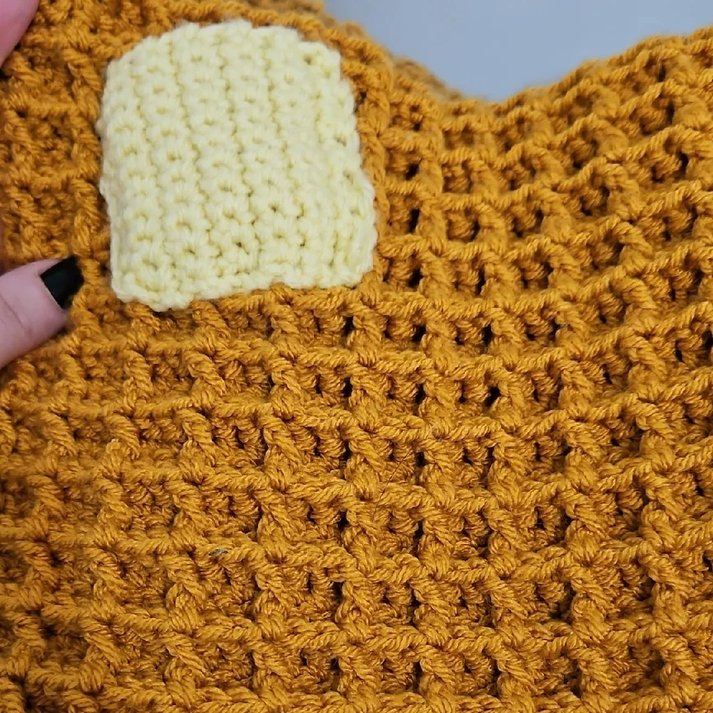 Handcrafted Waffel Crochet Bag - Picture 5 of 5
